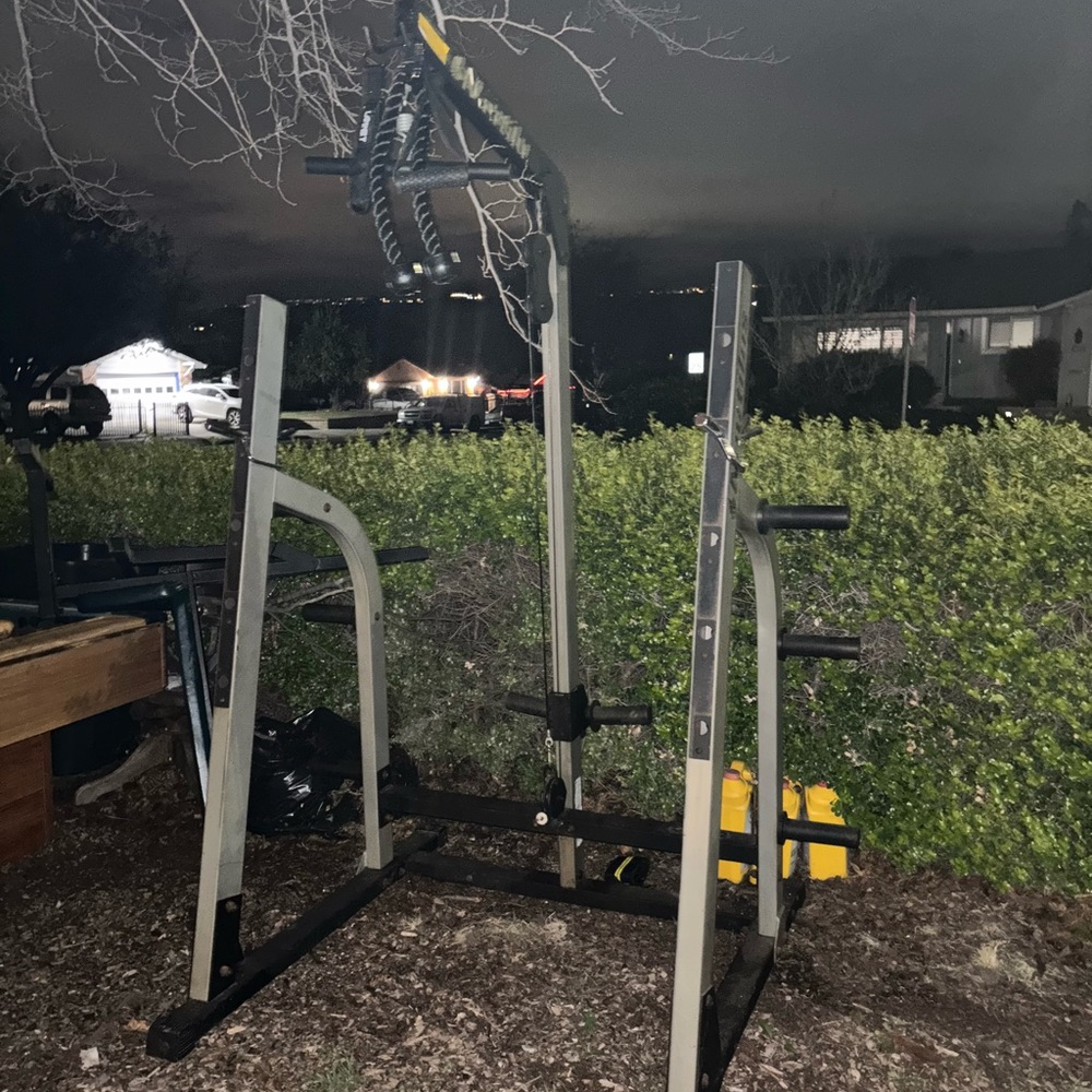 Nautilus Squat rack and Pulley Machine - Picture 2 of 2